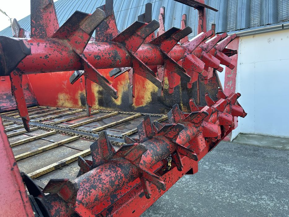 Mig ,remorca de imprastiat gunoi Gilibert 7 tone