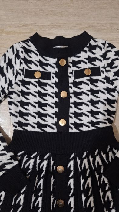 Рокличка за момиченце на 5-6 годинки