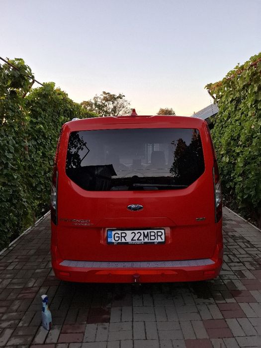 Ford torneo conect titanium 1l  ecobust