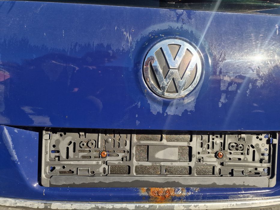 Haion cu luneta Vw Passat B6 combi