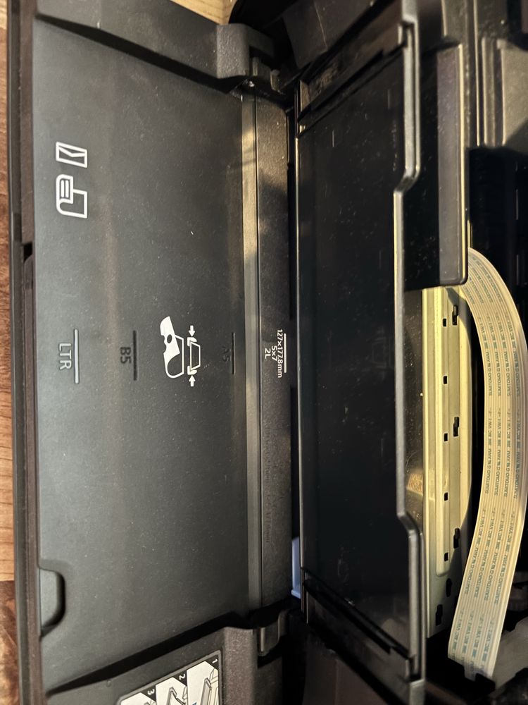Принтер и скенер Canon PIXMA MG6850