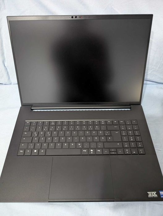 Laptop Razer Blade 18 3840 x 2400 Ultra 9 275HX 64GB 4TB SSD RTX 5090