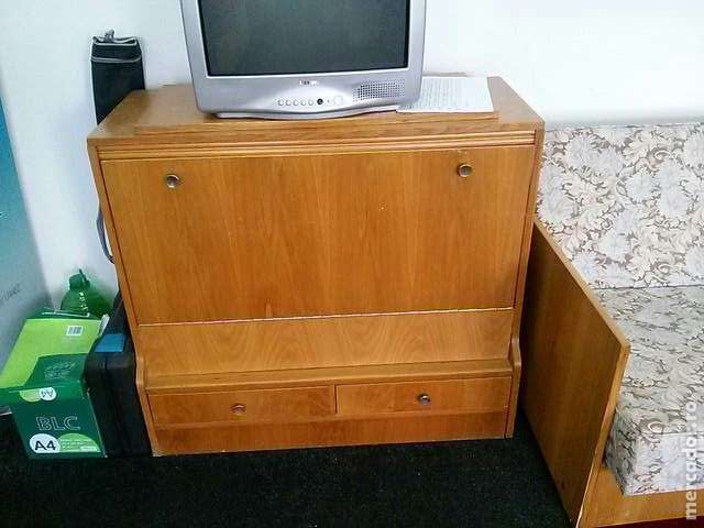 Suport tv din pal