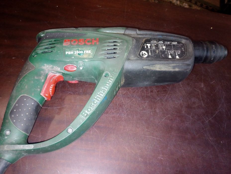 Ciocan rotopercutor Bosch PBH 2900 FRE, cu ceva probleme