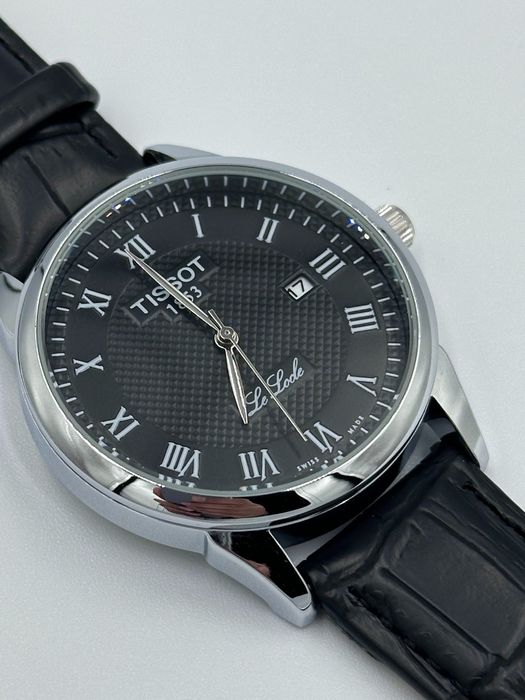 Продаю часы tissot мужские, новые