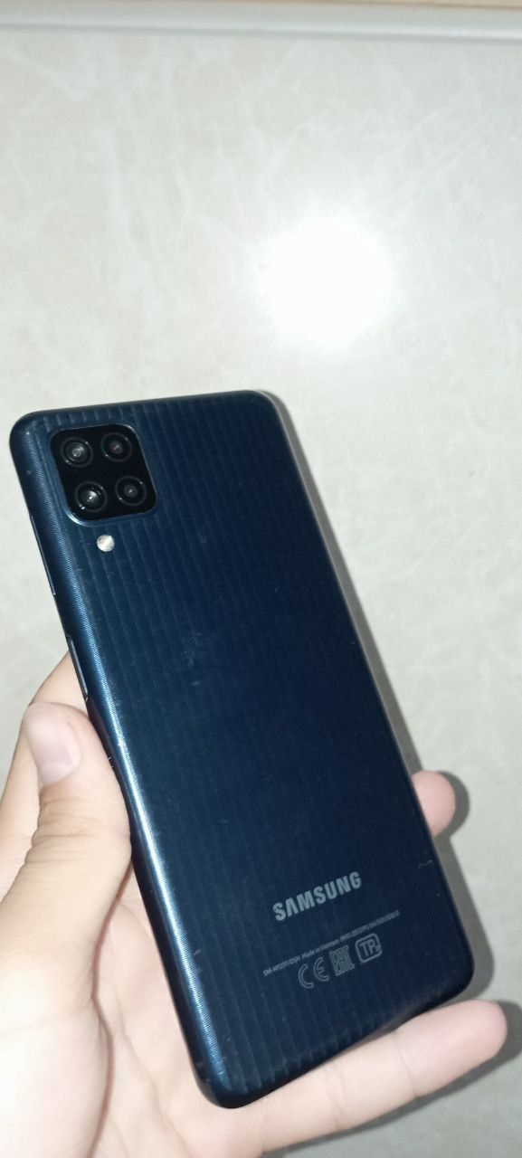Samsung m 12 ideal