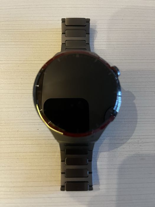 Смарт часовник Huawei 4 space edition