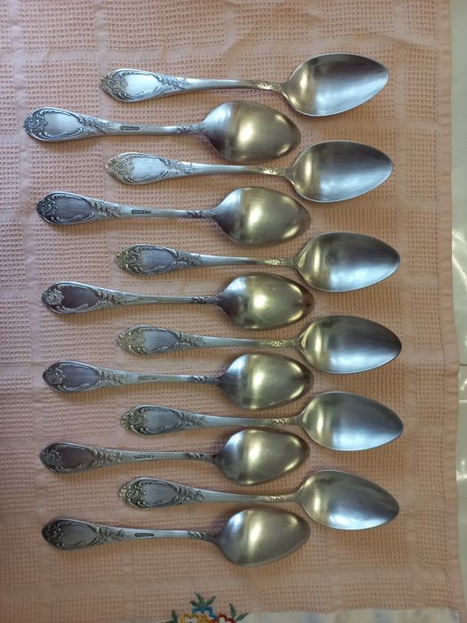 Суповые мельхиоровые ложки