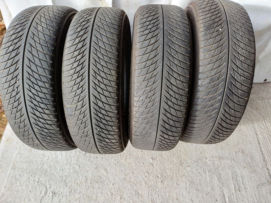 225 60 18 Anvelope Michelin-Pirelli