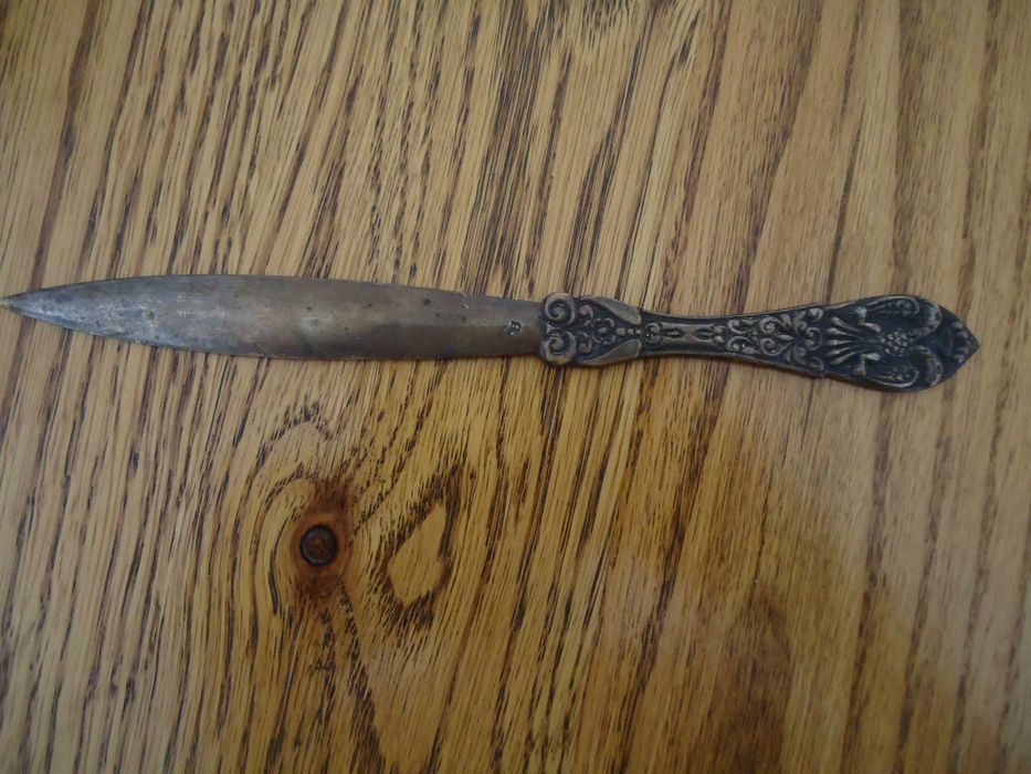 Старо ножче за писма от бронз