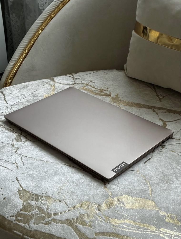 Лаптоп Lenovo ideapad S-540-14-api