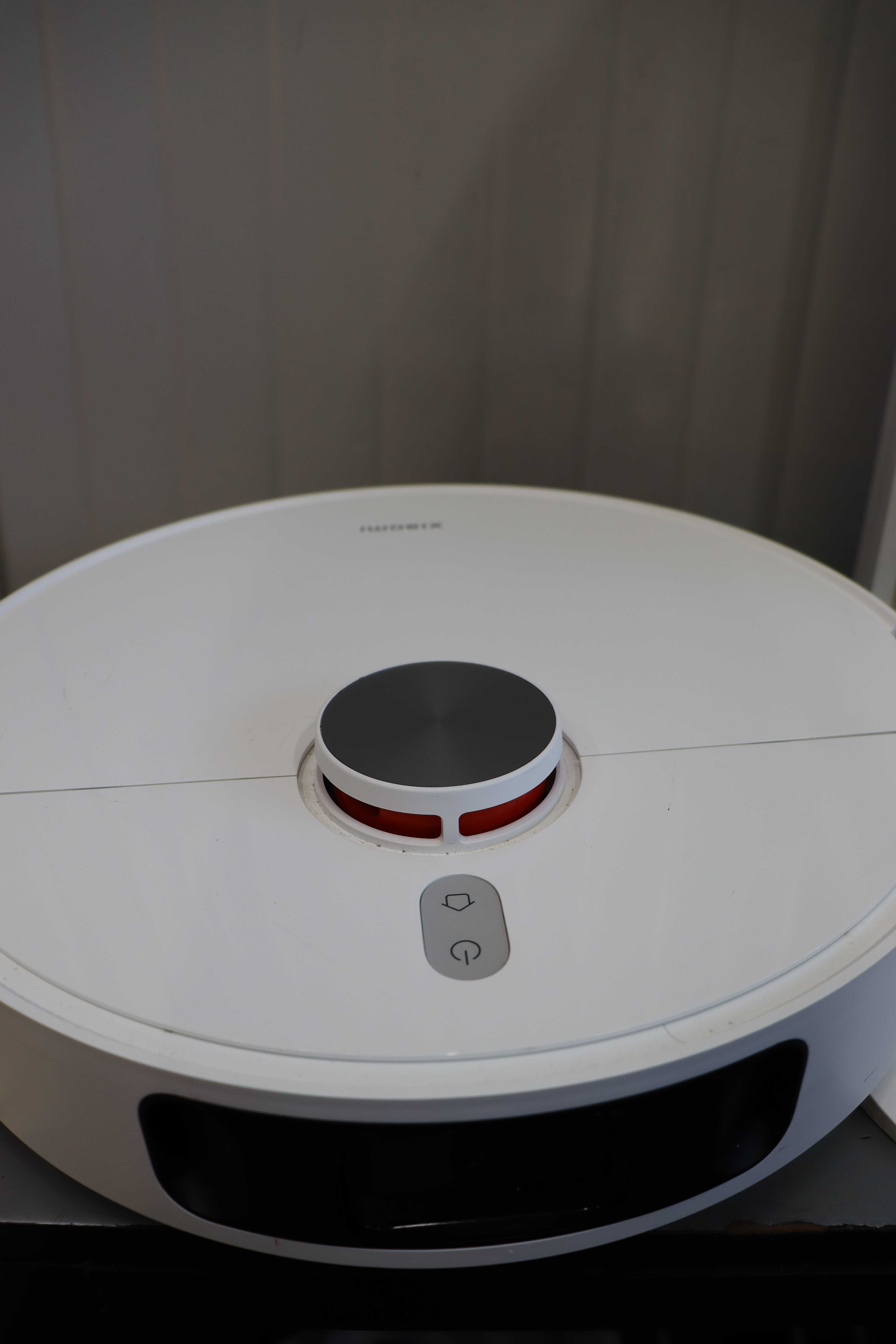 Прахосмукачка робот Xiaomi Robot Vacuum X10+, Mop, App, Самопочистваща