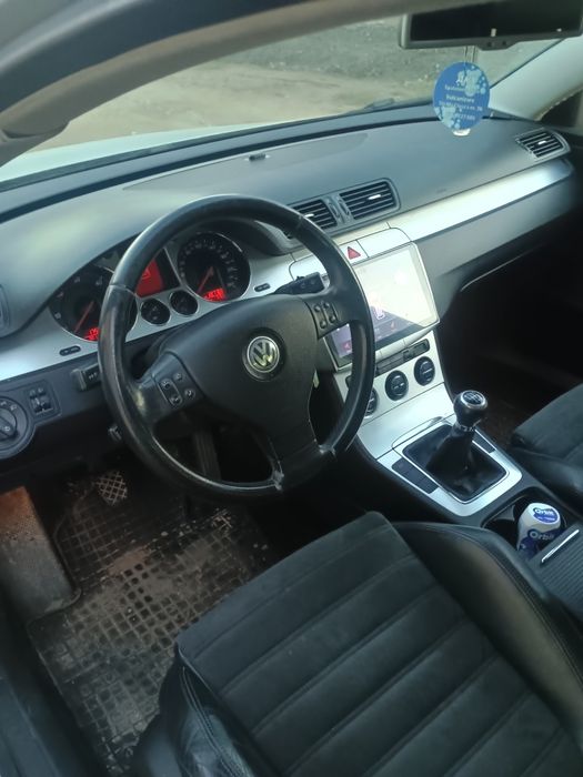 Vând Volskwagen passat