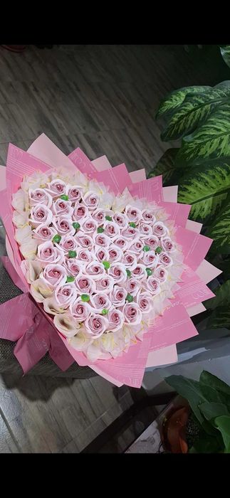 Buchete si aranjamente din săpun