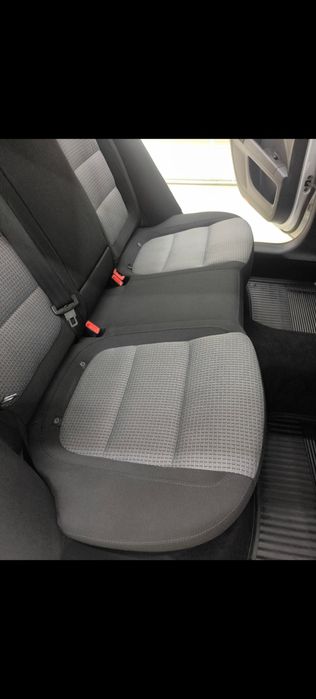 Vând Skoda Superb 2