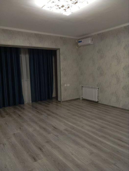 Продам квартиру Паркенский рынок 2/1/9