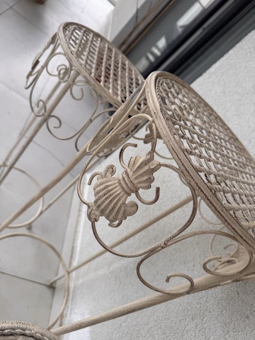 Suport ghiveci flori