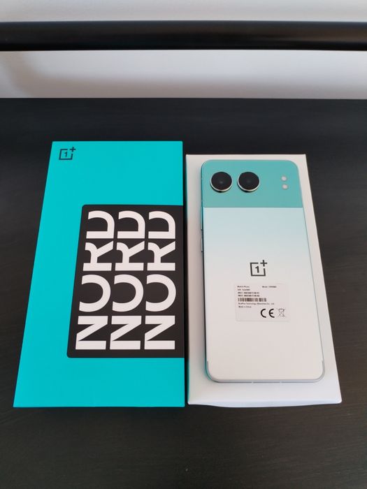 Telefon ONEPLUS Nord 4