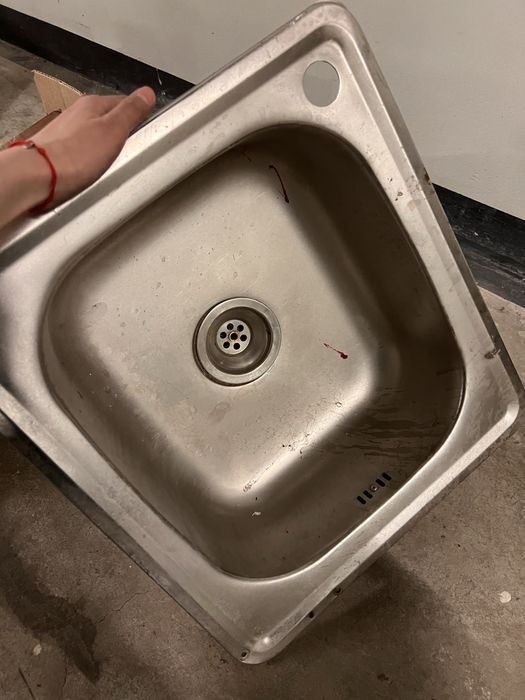 Продам мойки квадратные и круглые