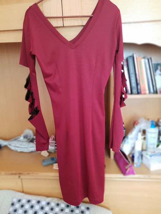 Бутикова рокля- AVA в цвят Бордо