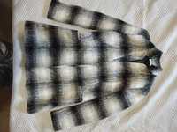 Средна дължина пролетно палто, сиво-черна гама с косъм, размер 38