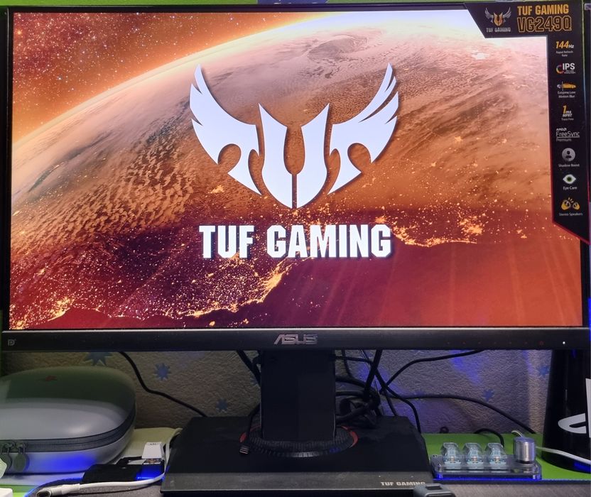 ASUS TUF VG249Q геймърски монитор