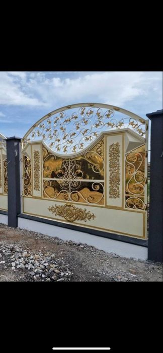 Porți și garduri din fier forjat