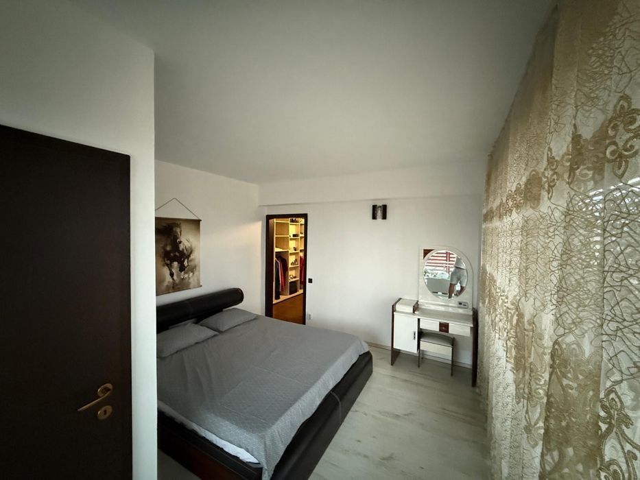 Apartament Duplex (pe 2 nivele) 3 camere Zona Negru Voda/Nord