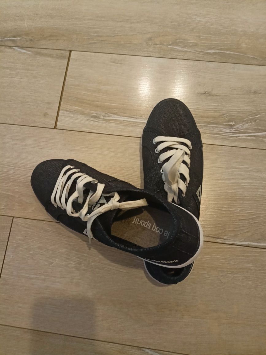 Обувки-Le Coq Sportif