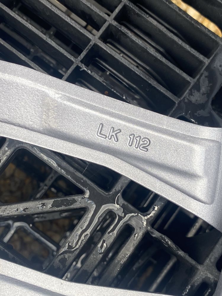 19 цола 5 х 112 мм Фолксваген , Ауди , Шкода , VW Пасат , Тигуан Skoda