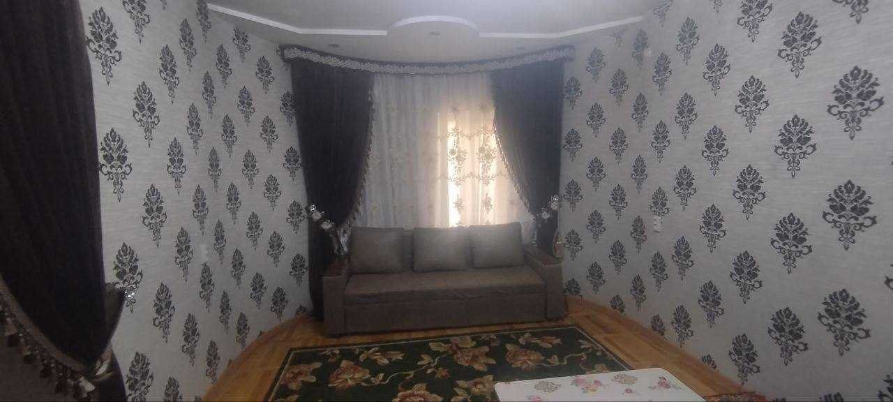 Yunusabad 2 kvartal 3 xona 3 etaj 83² sotiladi ipoteka ga xam