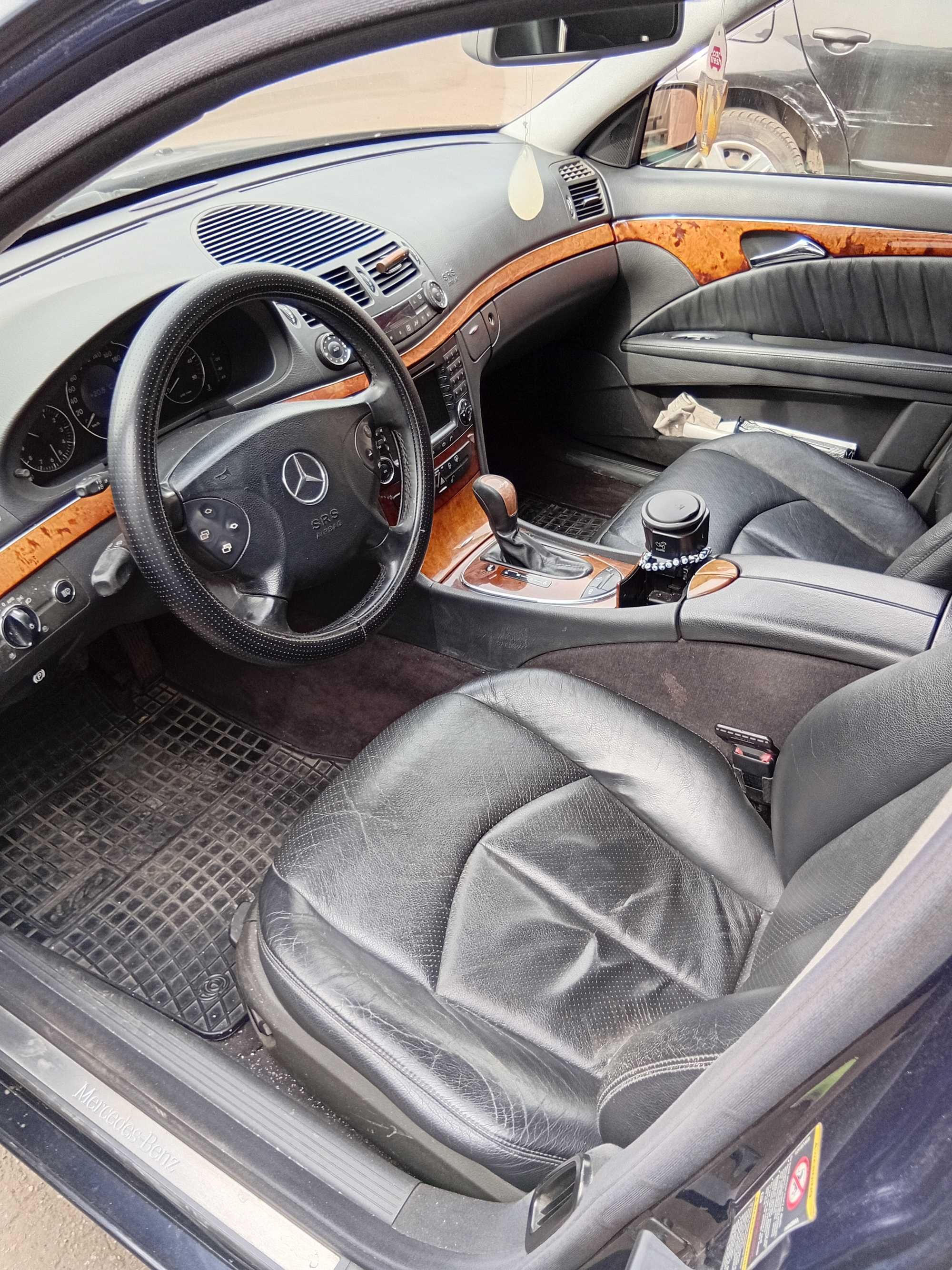 Vand mercedes e 220