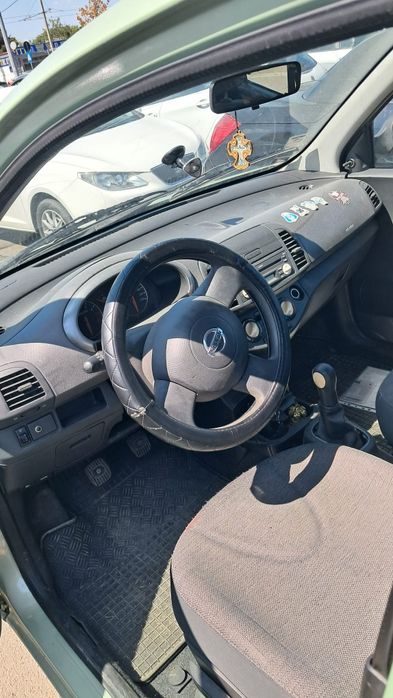 Mașina Nissan Micra 2006
