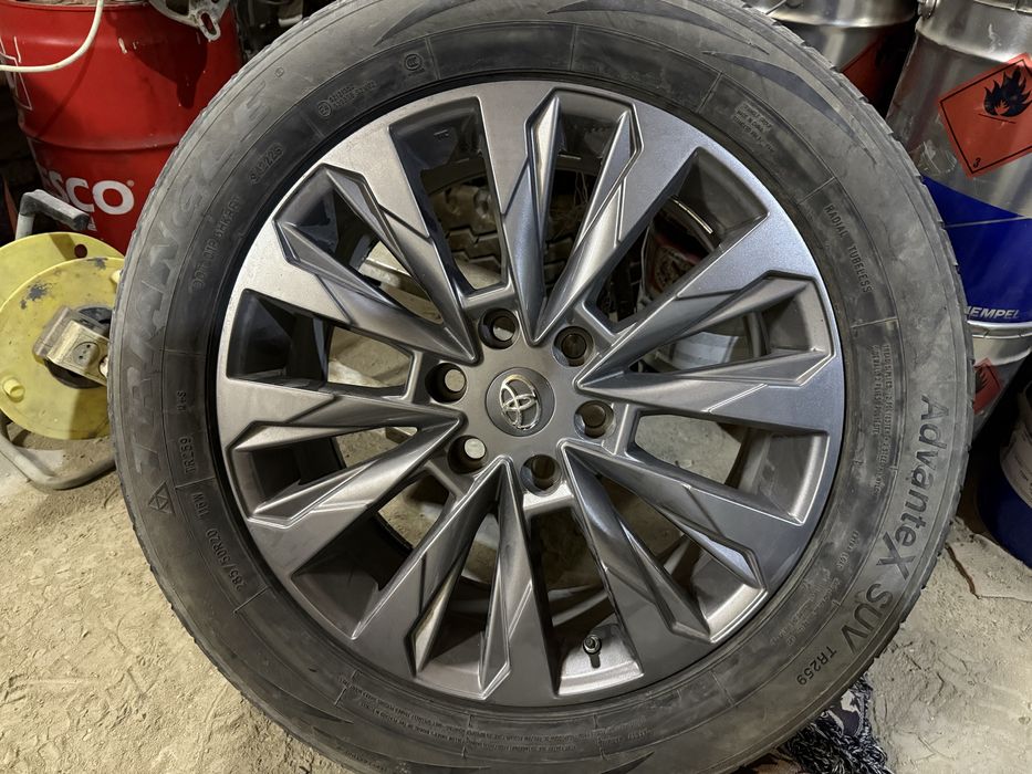 Запаска 1 штук R20 , Ленд Крузер 300 , TLC 300