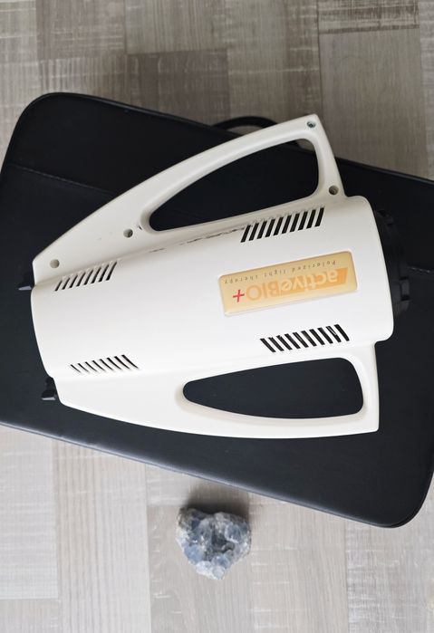 ACTIVBIO+ Lampă Terapeutică cu Lumină Polarizată