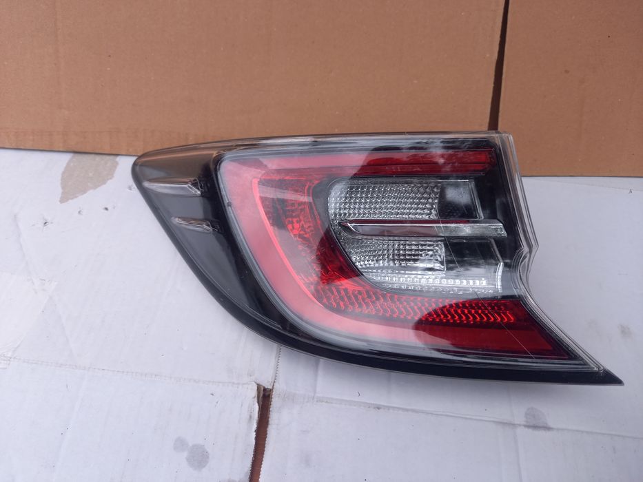 Stop stanga Toyota Corolla hatchback