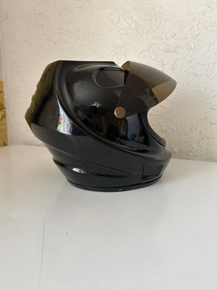 Продам шлем для мотоспорта