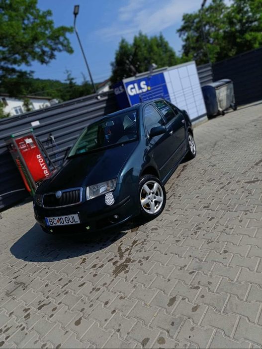 Skoda fabia sedan 1.9 101 AXR