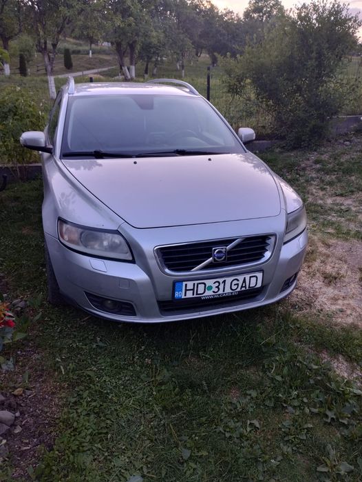 Vând Volvo V50  16  diesel