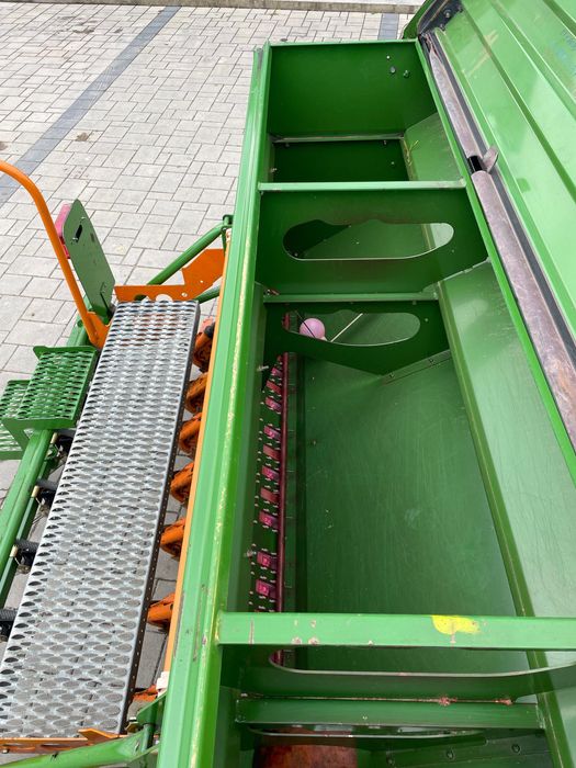 Semanatoare paioase Amazone D9-40