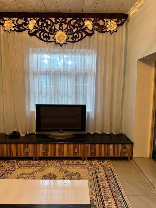 Подставка под телевизор