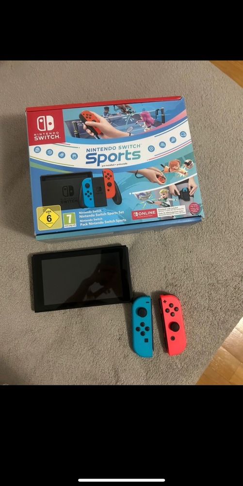 Vand Nintendo Switch 1 impecabil!!!