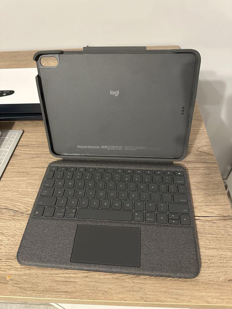 Logitech Folio Touch (iPad Air 4/5) Oxford Gray