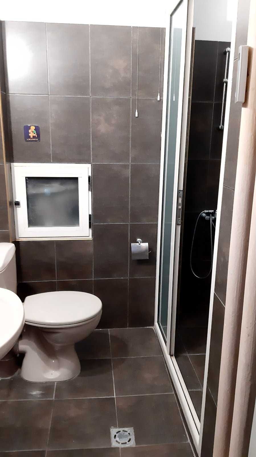 Дава под наем АПАРТАМЕНТ с площ 65 кв.м, срещу МОЛ София, 750 €;