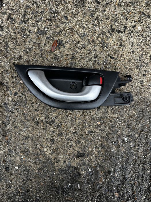 Вътрешна дръжка предна лява врата Honda Jazz 2008г-2015г