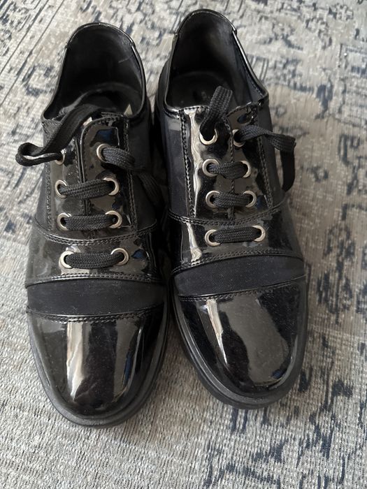 Ботиночки на девочку. Размер 36 можно как сменку в школу