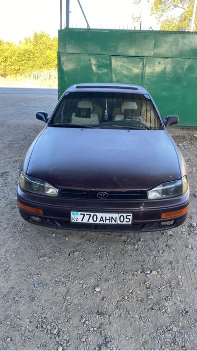Продам тайоту камри 15