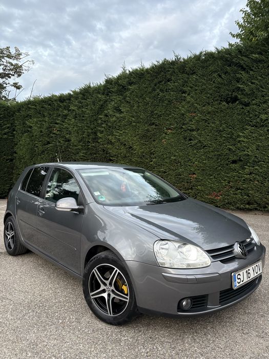 Volkswagen GOLF 5