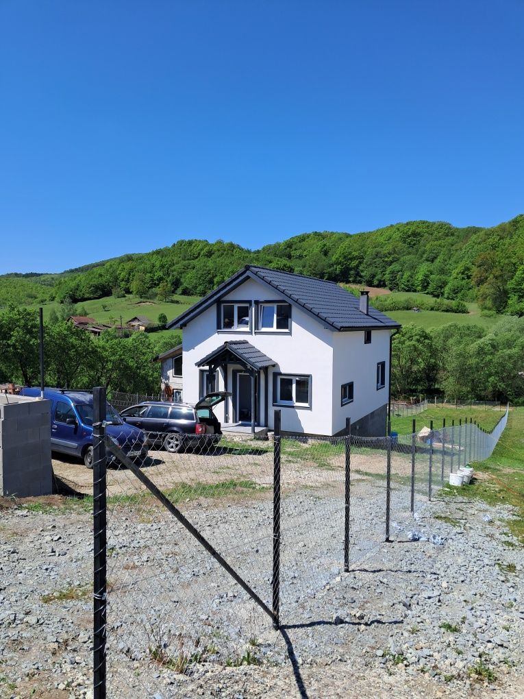 Casa noua 130mp utili