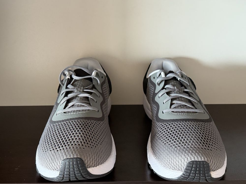 Under Armour HOVR Machina 2 SE 47номер 30.5см Стелка Нови с Кутия